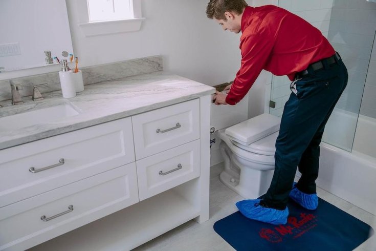 The Difference Between Standard, Low-Flow, and High-Efficiency Toilets